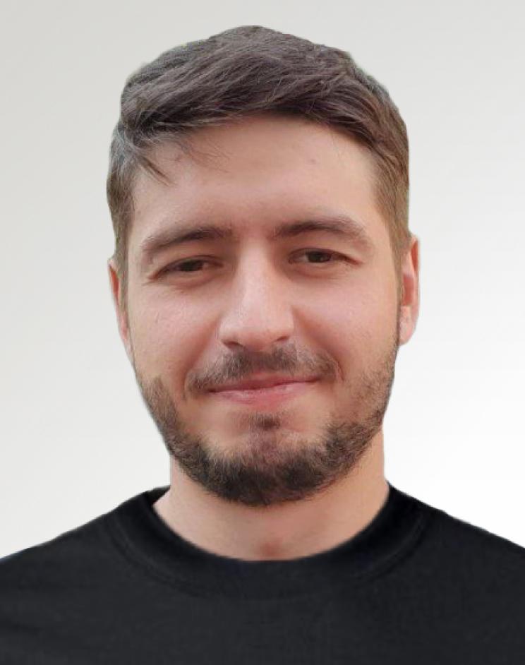 Аркадий / Ведущий специалист по интернет-рекламе - фото web-master.kz